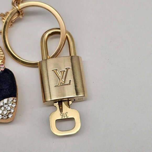 Authentic Louis Vuitton Lock & Key with unbranded Bag Keycharm, Keychain - Picture 6 of 8